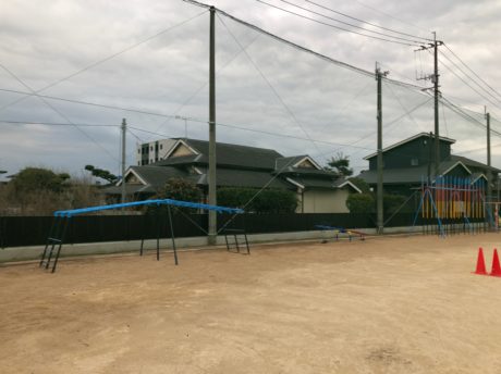 小学校防球ネット設置工事