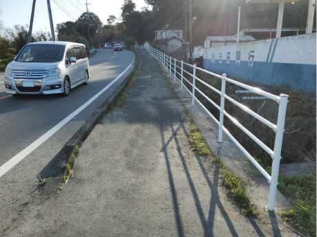 秋津川防護柵設置工事